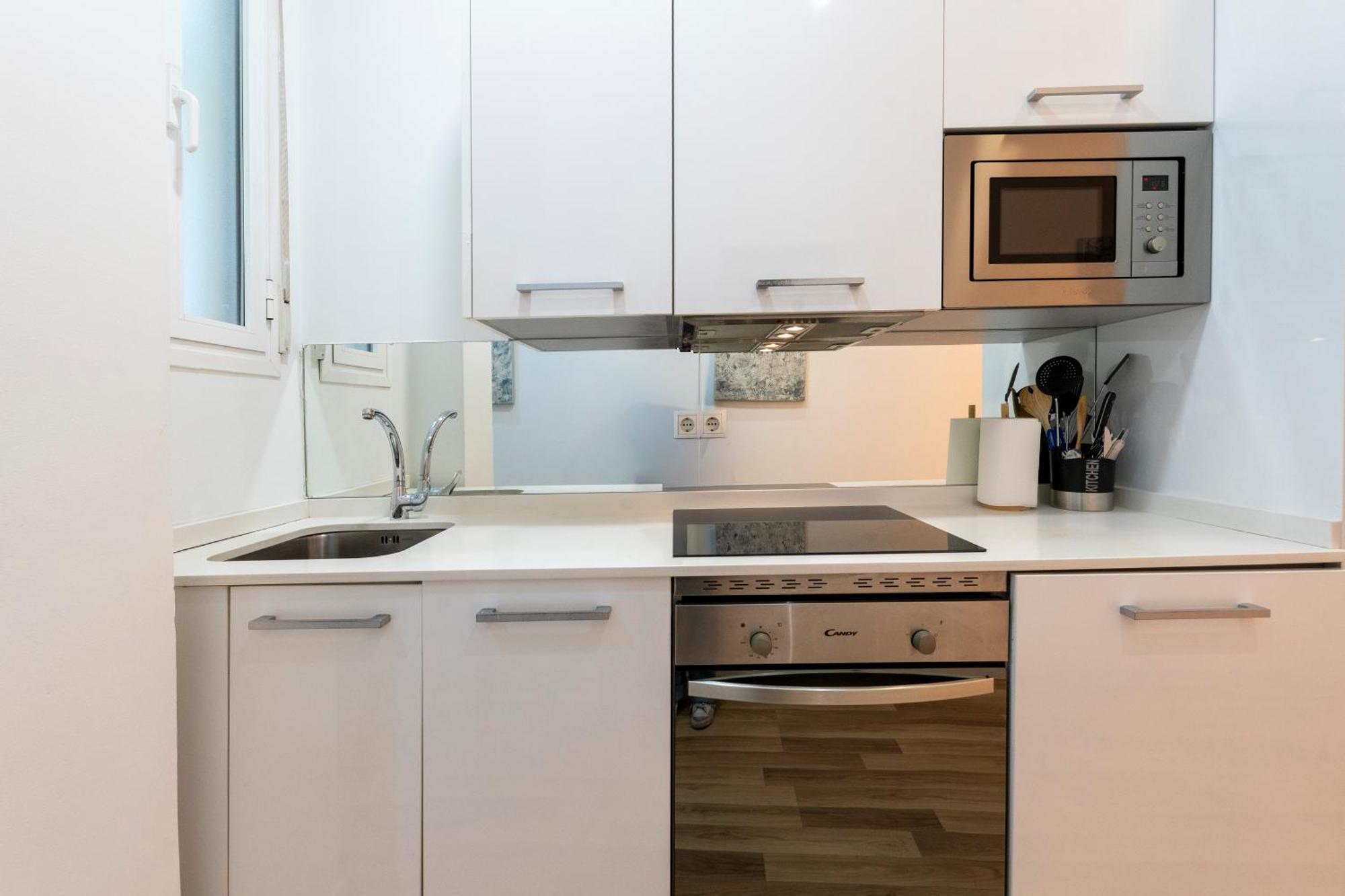 For You Rentals New Design Apartment Temporal Puerta Del Sol Pre10A Madrid Dış mekan fotoğraf